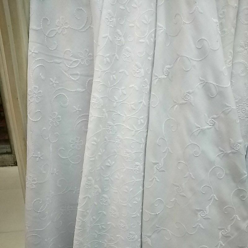 Kain Katun Bordir Khusus Warna Putih (per-setengah meter)