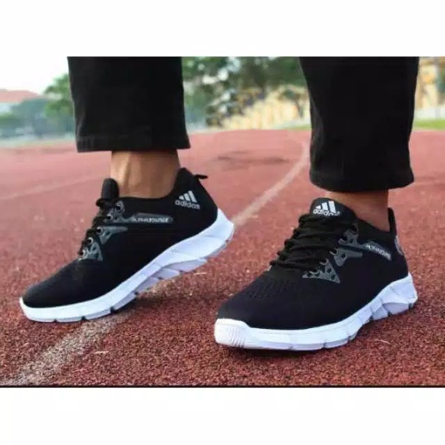 SEPATU SNEAKERS PRIA ALFABONCE COCOK BUAT OLAHRAGA BISA BAYAR DI TEMPAT