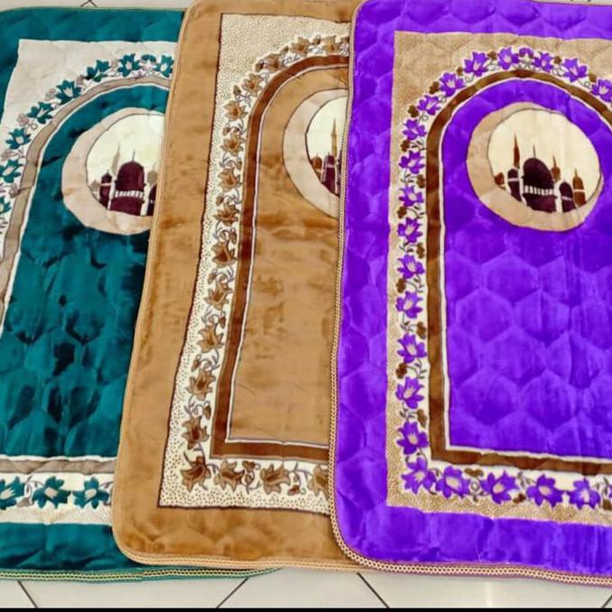Terlaris Sajadah Turki Busa,Tebal, Lembut Quilting /Sajadah Turky/Sejadah Turki - Hijau 