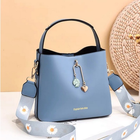 2056, tas selempang wanita import fashion tas wanita cantik slinbag terlaris dan best seller rdoe