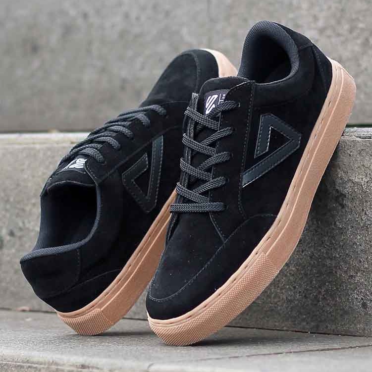 Justrue Sepatu Sneakers Pria Dewasa Sepatu Pria Original 100% 419