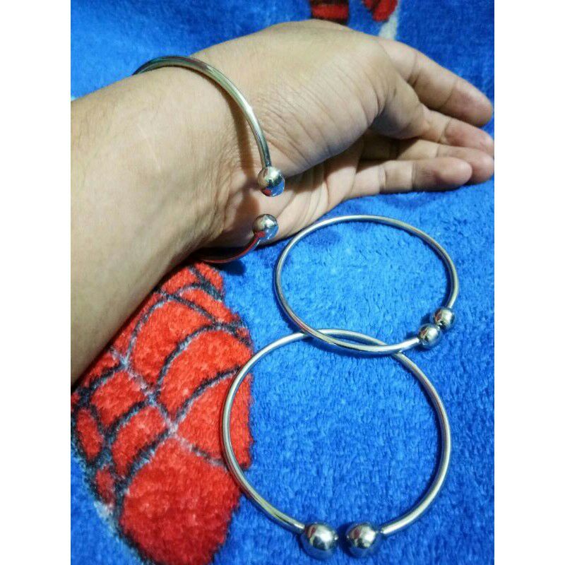 Gelang Pria /Wanita Stainless Steel Model Bulat Sorong