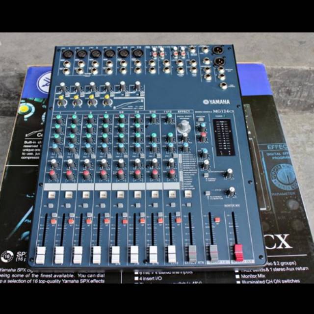 MIXER AUDIO YAMAHA MG124CX/MG 124 CX/MG 124CX 12 CHANNEL