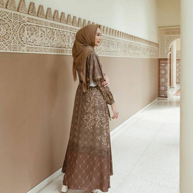 Sevilla dress @ kienka