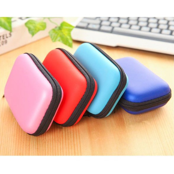 Grosir- 589 Dompet Headset Travel Case / Tempat Headset / Earphone Case Mini Charge / Kotak Headset