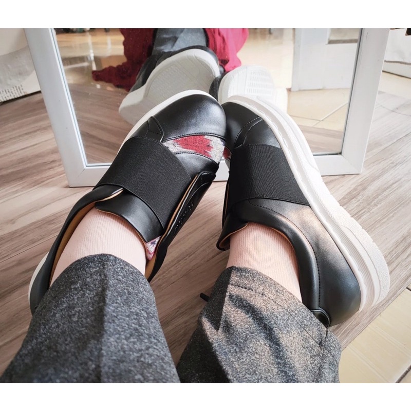 Sepatu Wanita Sneakers Anak Gadis Sporty Terbaru Tanpa Tali Jingga Sneaker Ice Cream Tenun Hitam Etn