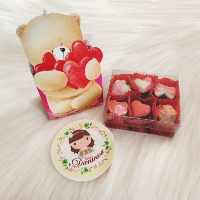 

Mini Hampers Valentine Coklat Valentine Murah Enak Exclusive - Tanpa Boneka