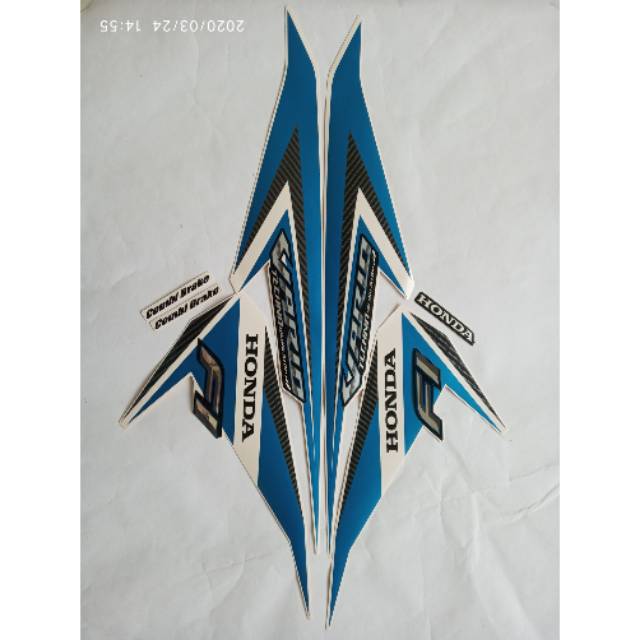 Stiker striping Honda Vario 2016 putih