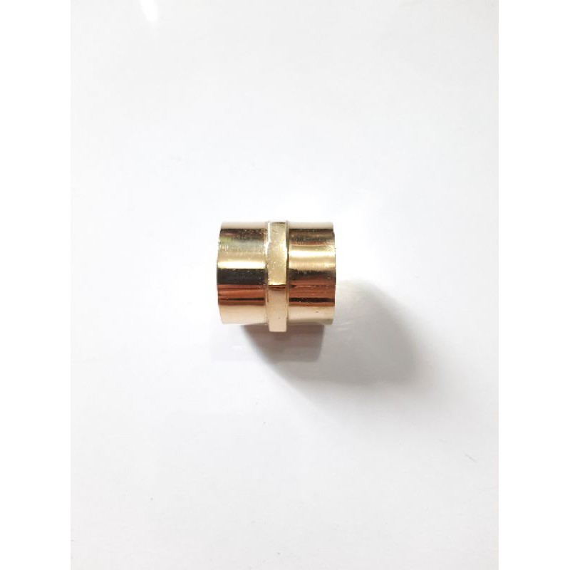 Sok sambungan 3/4&quot; × 3/4&quot; KUNINGAN DRAT DALAM