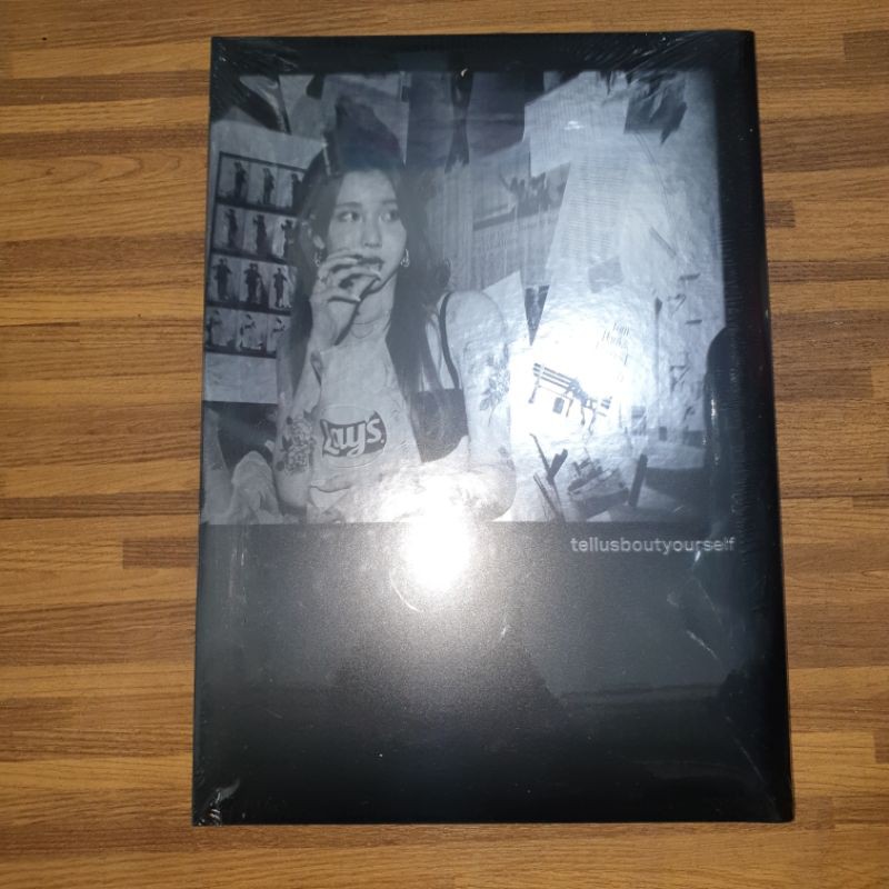 [Ready Stock] Baek Yerin - Album vol. 2 : Tellusaboutyourself
