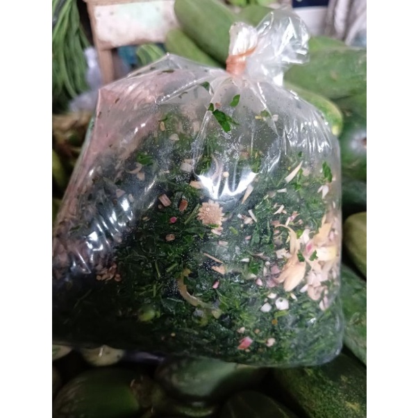 

Daun Ubi Tumbuk