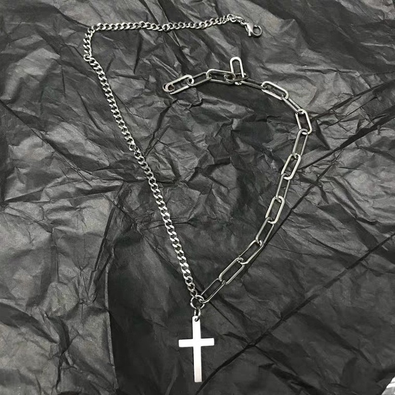 European and American cold wind personality hip-hop multi-layer pendant male couple multi-layer cross tag necklace sweater chain  210818