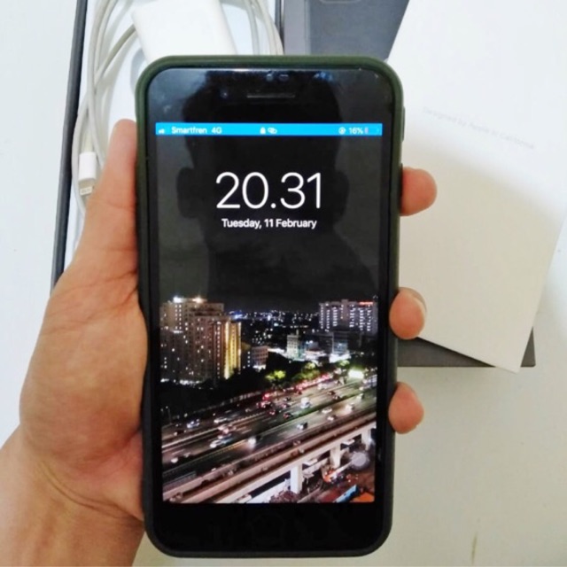 IPhone 8 Plus 64Gb Grey (second)