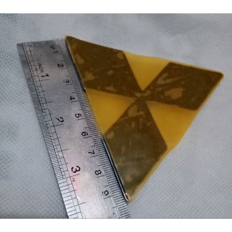 Emblem Logo Tiga Berlian Mitsubishi