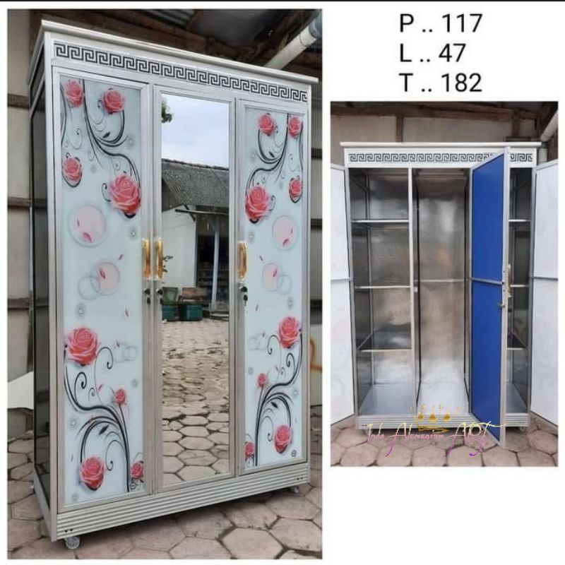 Lemari Kaca Pakaian /Baju Motif Bunga Bahan Alumunium