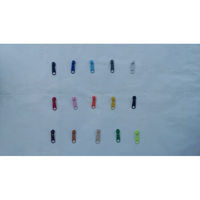 Kepala Resleting Besi No. 3 khusus coil Plastik