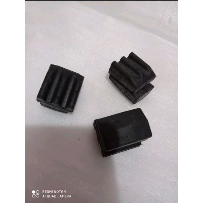 karet munting bantalan mesin Scoopy beat vario 110 F1 spacy original