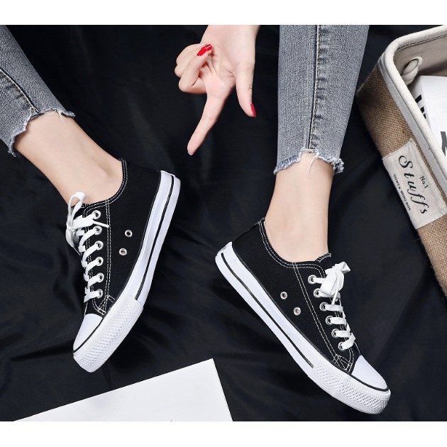 Sale Sepatu Converse Terbaru wanita / pria