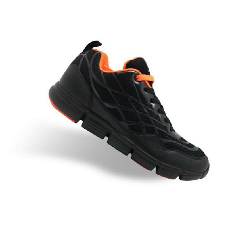 Sepatu Running Pria Precise (Treasure)