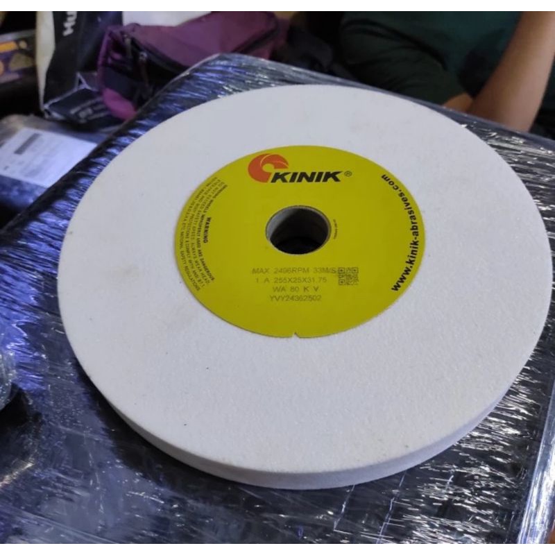 KINIK Surface Grinding Wheel WA KV 1A Straight size:255x25x31, 75 grit 60 - grit 80