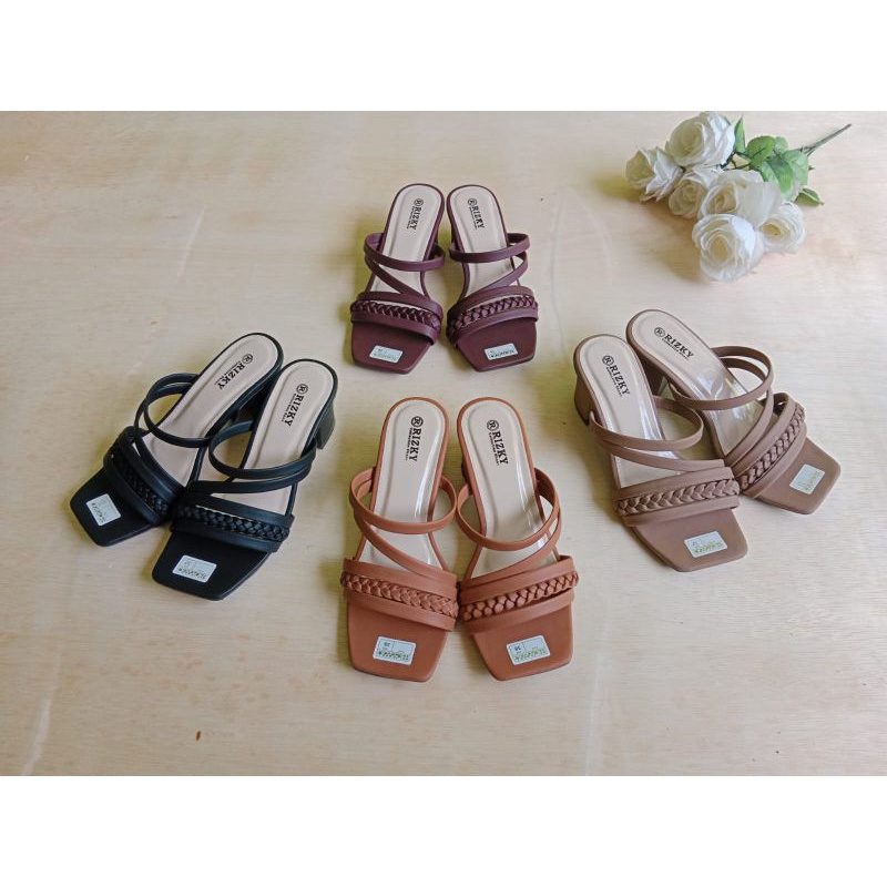 Sandal Wedjes wanita