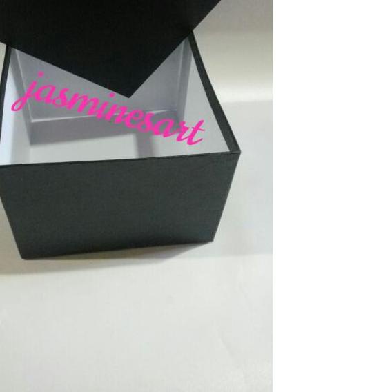 

Flower Box Bloom Persegi 20x20T15, 25x15T10/Kotak Kado/Bloom Box / Gift Box Kotak Kado/ Box Bunga