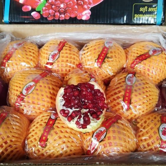 

Buah Delima Manis RRC Biji Halus Soft Seed Pomegranate 1 buah