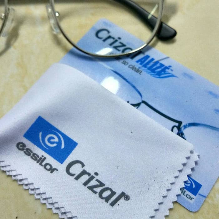Dijual jual lensa essilor crizal minus plus Berkualitas