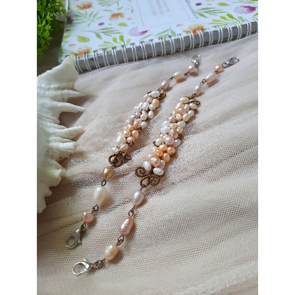 Konektor Masker dan Bros Mutiara Air tawar Konektor hijab dan bros hijab konektor mutiara Bros handm