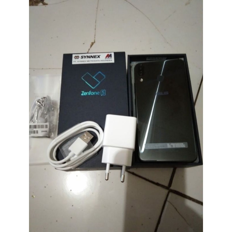 ZENFONE 5 ZE620KL
