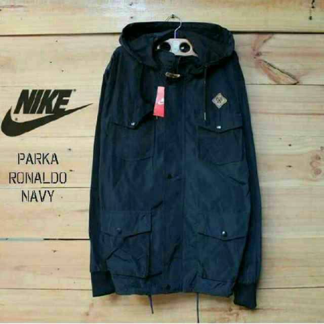 Jaket nike parka ronaldo