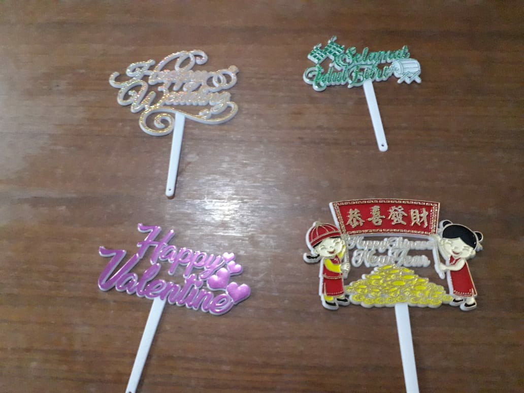 Ti-0121-a Topper Tulisan Gong Xi Fa Cai Chinese New Year Imlek Emas