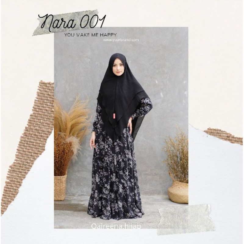 Qaireena gamis syari ceruty mix jersey warna hitam motif bunga-bunga kecil
