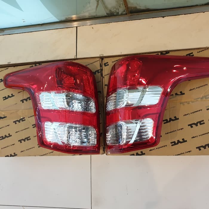 Stop Lamp Lampu Belakang Mitsubishi All New Triton Aftermarket