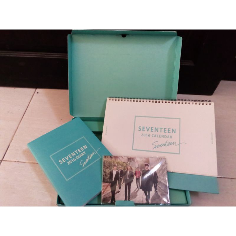 SEVENTEEN Season Greeting 2016