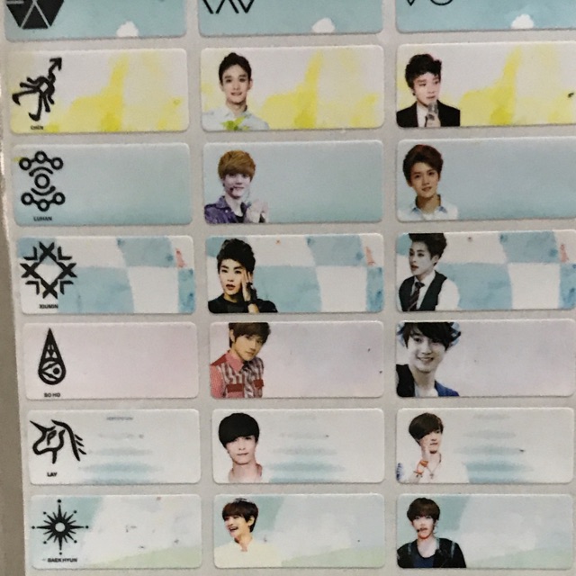 

Label Nama Waterproof EXO Size medium isi 48 pcs
