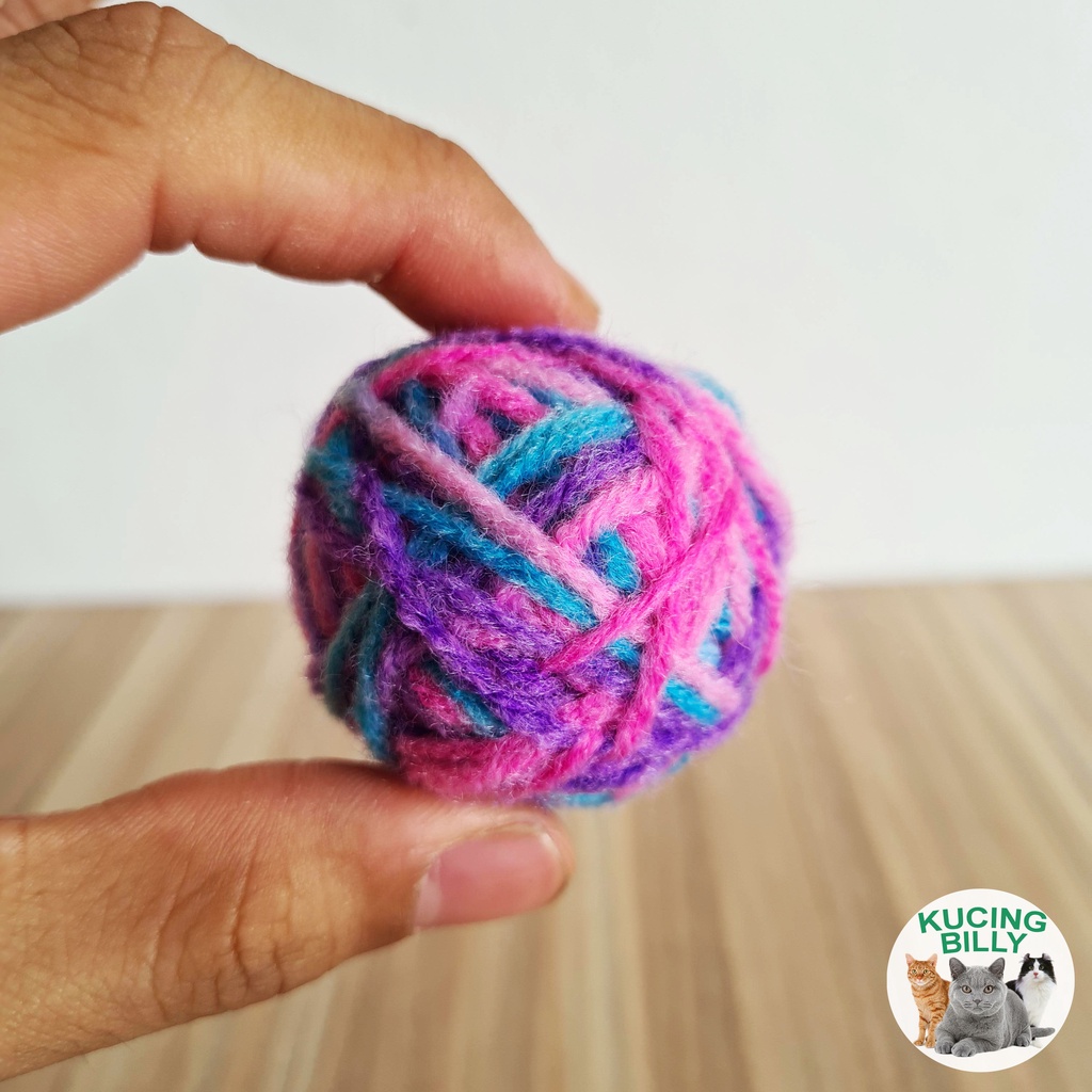 Wool ball mainan kucing