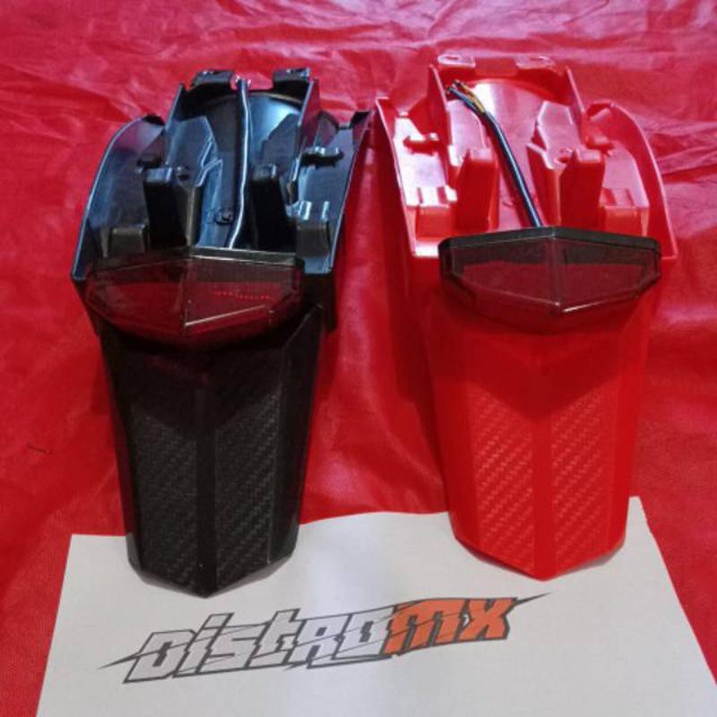 UNDER TAIL CRF 150 L (SPAKBOR KOLONG PLUS LAMPU BELAKANG CRF 150 L)