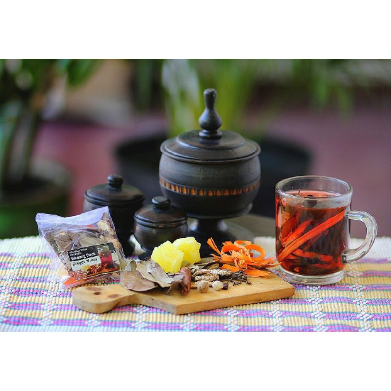 

Wedang uwuh Bregas Waras