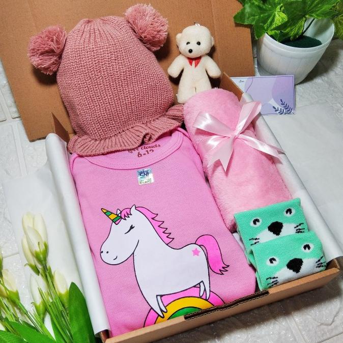 

Sale!!! Hampers Newborn Baby Girl Hadiah Lahiran Kado Baju Bayi Perempuan - Paling Dicari