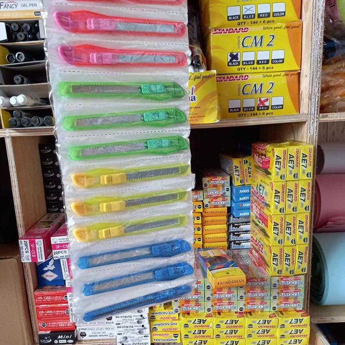 

Grosir Cutter transparan kecil/12pcs cutter/alat potong/silet tajam (TERBARU)/Bisa COD/Bisa COD/「Terbaik」/【5.5 SALE】