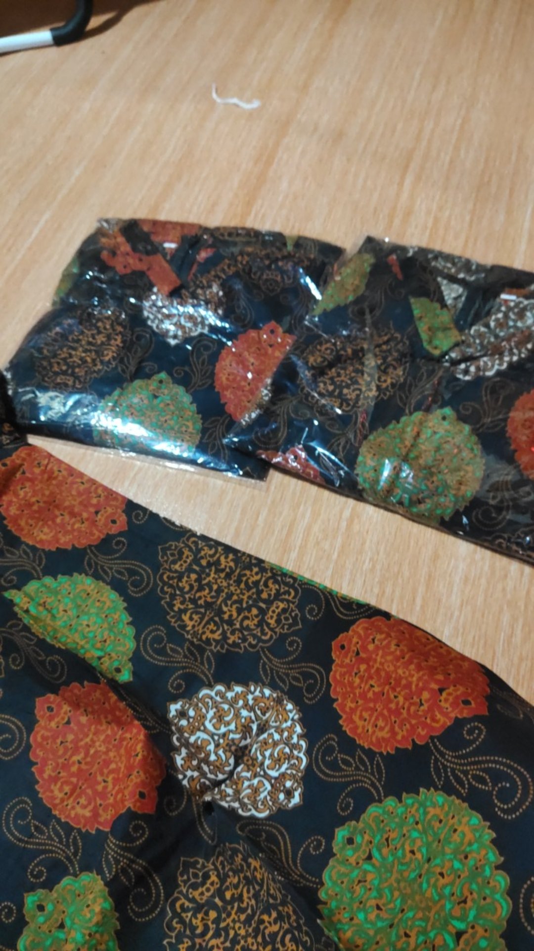 Murah Terlaris Serut Genes Jelita Tunik  Navbor Yelbor Whitbor Creambor Tunic Batik Hrb026 Doby  Dob