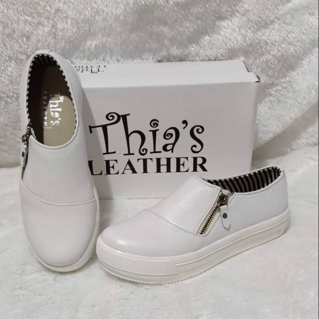 sepatu papirut asli garut.