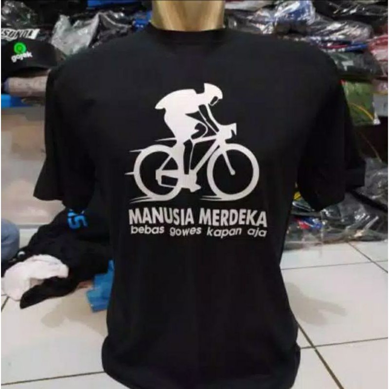 Kaos MANUSIA MERDEKA/Costum