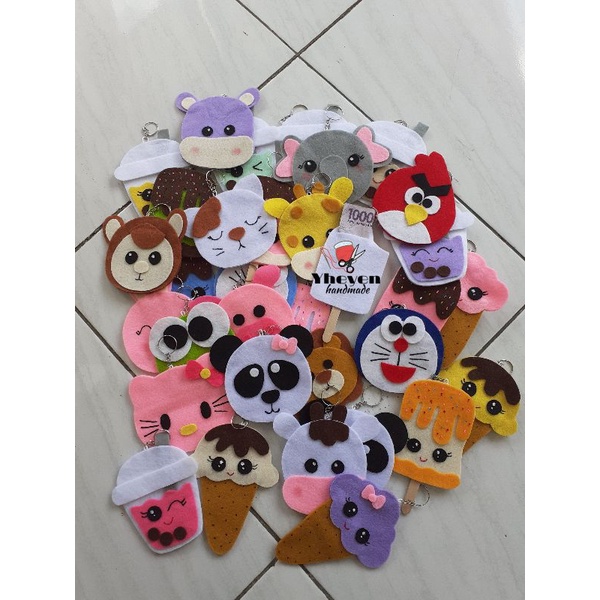 Amplop Lebaran Flanel Karakter Lucu  - Souvenir Gantungan Kunci - Gantungan tas