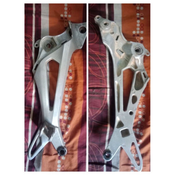 Fooststep postep pijakan kaki belakang kanan supra X125 lama Revo Original