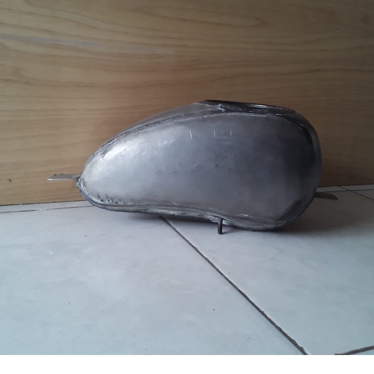 Tangki custom bobber / tangki bobber sumuran ninja