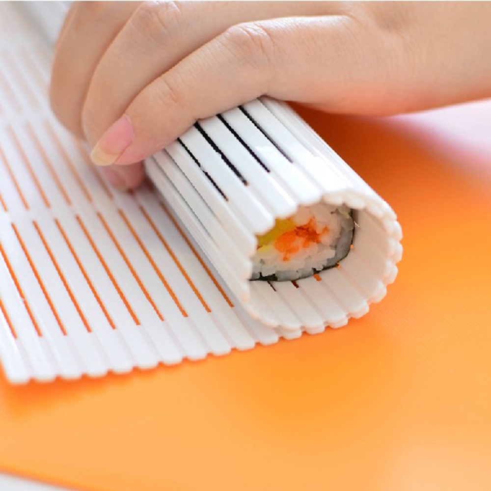 1pc Alat Penggulung Sushi Manual Diy Bentuk Rumput Laut Untuk Dapur #261141322