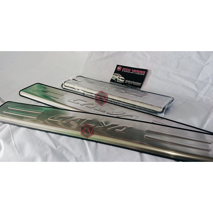 Side Sill Plate / Pelindung Pijakan Samping Stainless Calya | Kikim