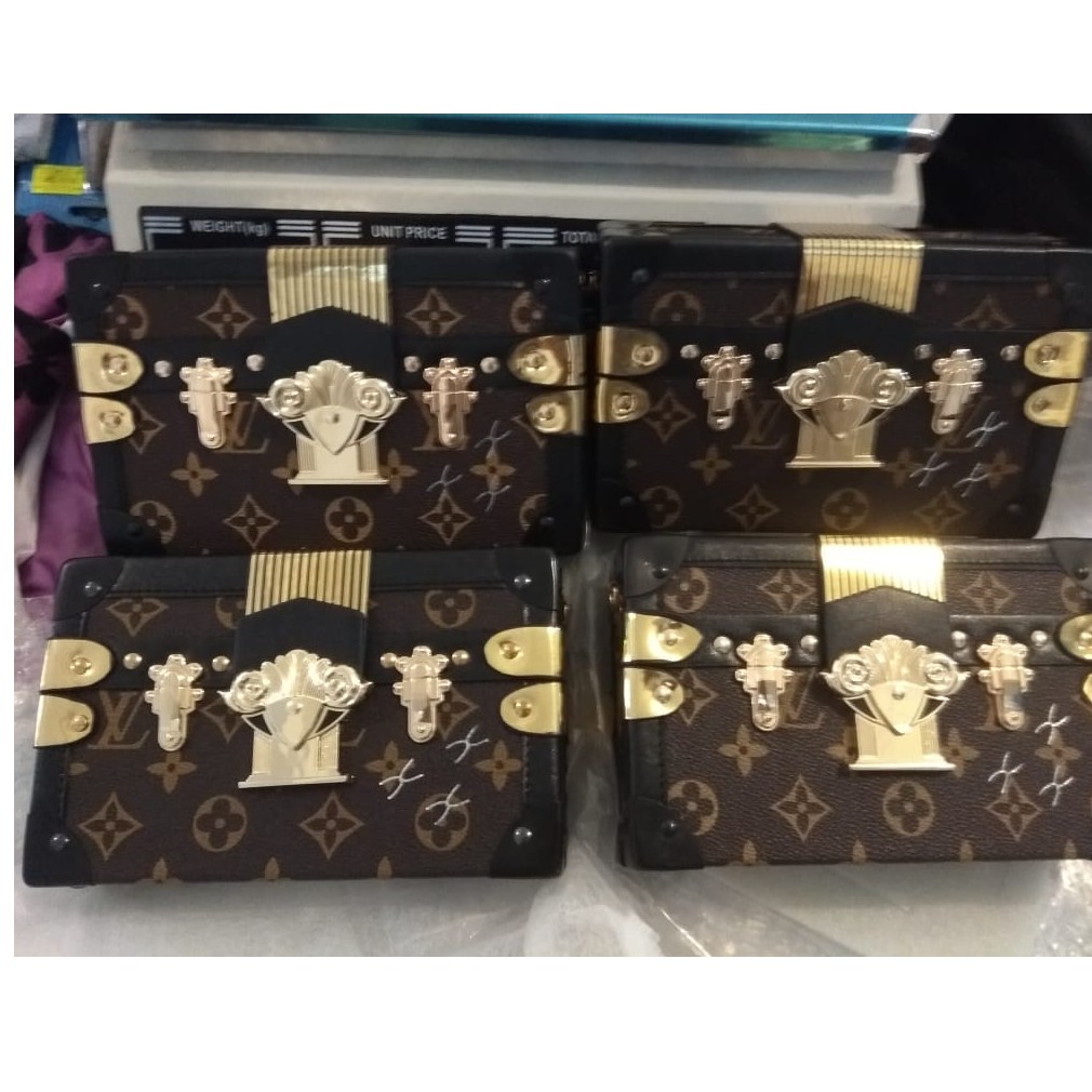 CLUTCH LV PETITE MALLE LAV PROMO CLUTCH MURAH KUALITAS BRANDED IMPORT GUDANG TAS BATAM BRAND MEWAH